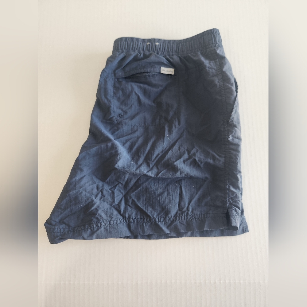 Women's Columbia Dark Blue Nylon Athletic Shorts Size Large